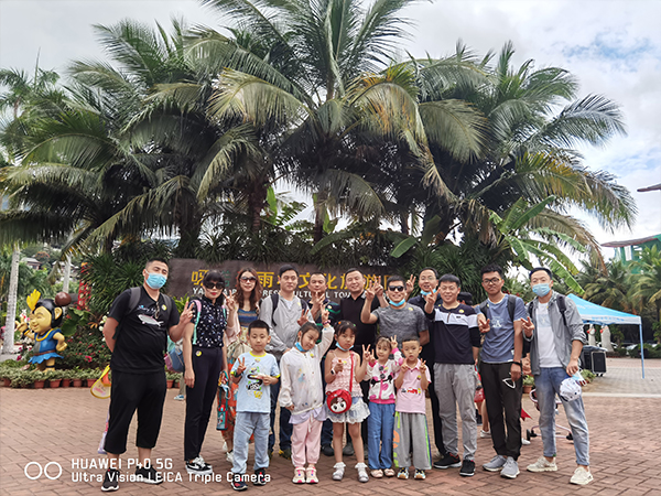 團(tuán)隊(duì)風(fēng)采